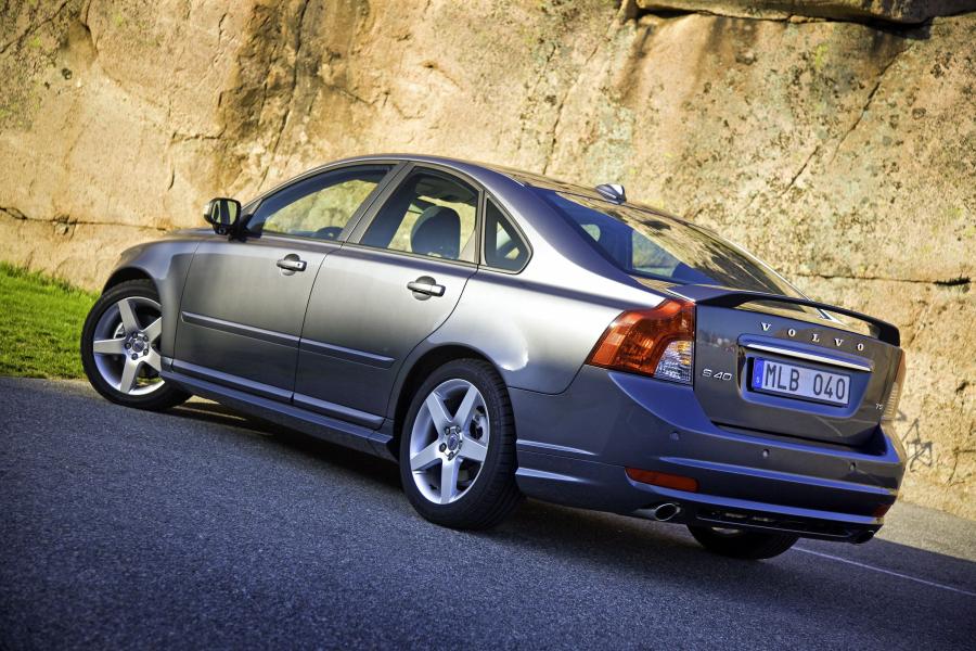  Volvo S40 2008 года  (фото 53 из 105)